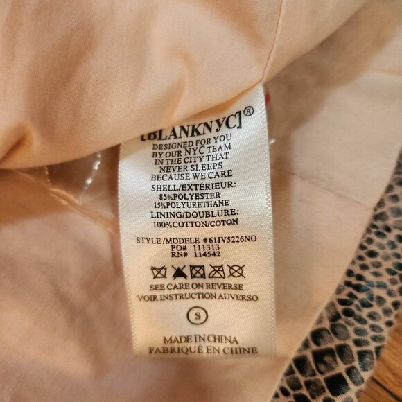 NWOT Blank NYC Snake Print Double Breasted Jacket Python Pale Pink Sz Small - Picture 8 of 10